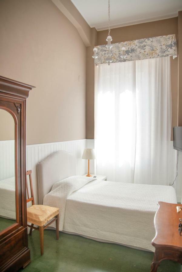 La Casa Di Anna B&B Реджо-ди-Калабрия Экстерьер фото